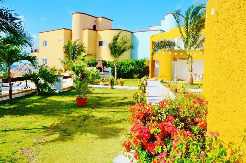 Arrecifes Suites Puerto Morelos Exteriör bild