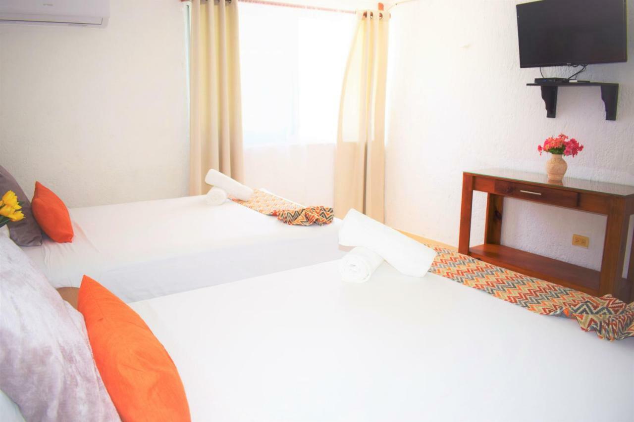 Arrecifes Suites Puerto Morelos Exteriör bild